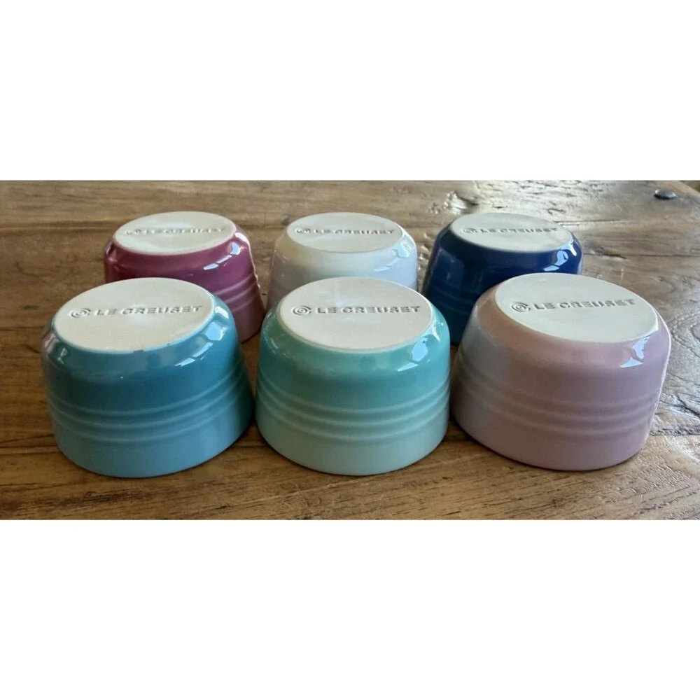 Le Creuset Stoneware Multicolor Set of 6 3.5oz Mini Ramekins Rose Q Mint NEW